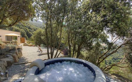 chambre d'hôtes à Sollacaro, le Grand Valinco Corse du sud, labellisé Gîtes de France : le spa Bed & Breakfast no.27951 Sollacaro - Corse - chambre d'hôtes à Sollacaro, le Grand Valinco Corse du sud, labellisé Gîtes de France : le spa