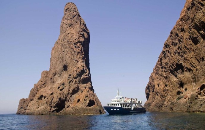&nbsp;(NVSPGA)  - FULL-DAY BOAT TRIP: SCANDOLA, GIROLATA AND THE CALANCHE DE PIANA - photo